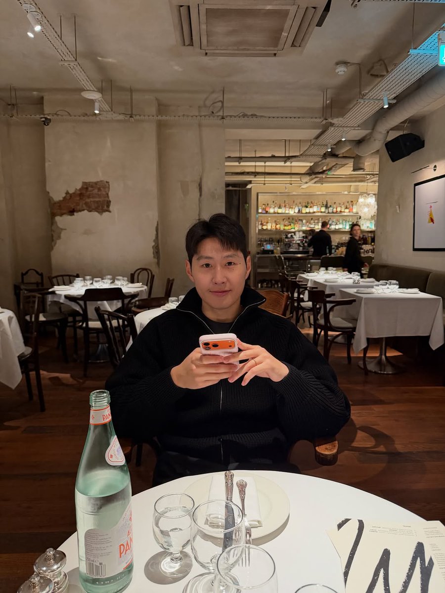 JOMPOOOOWWWW,,, 😎🤟🏻 tweet media