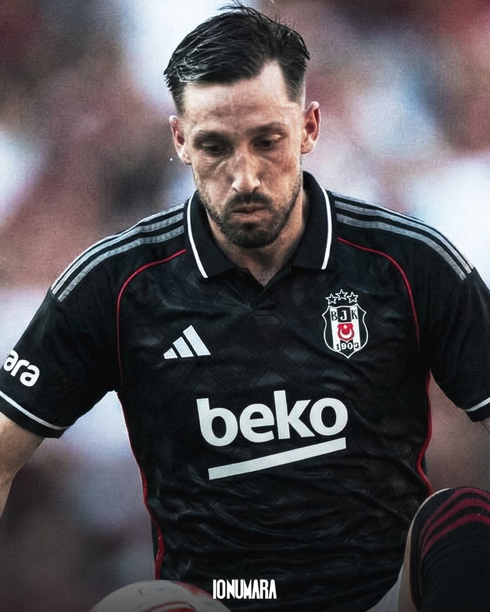 10Numaraco's tweet image. Beşiktaş, Flamengo'dan ayrılmak isteyen Matias Vina ile ilgileniyor. Flamengo, oyuncu için 6 milyon euro'luk bir bonservis bedeli bekliyor. (@Ekremkonur)