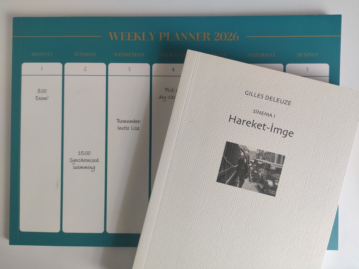 “Bir şeyin özü asla başlangıç aşamasında belirmez, ortalarda, gelişmesinin akışı içinde, kuvvetleri pekiştiğinde ortaya çıkar.”

Gilles Deleuze, Sinema I - Hareket-İmge, s.13