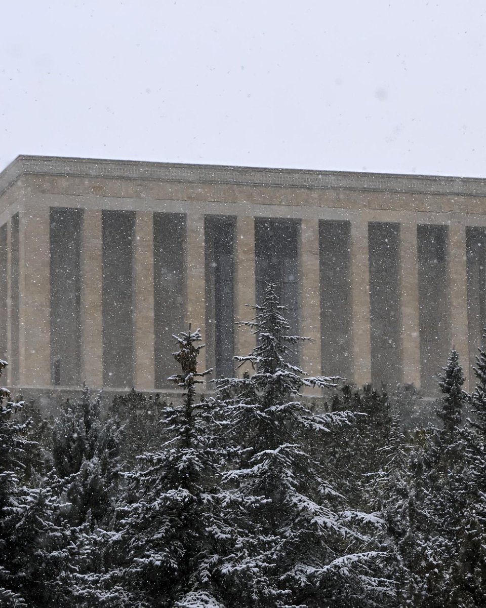 Baba evi, bu sabah. 🤍