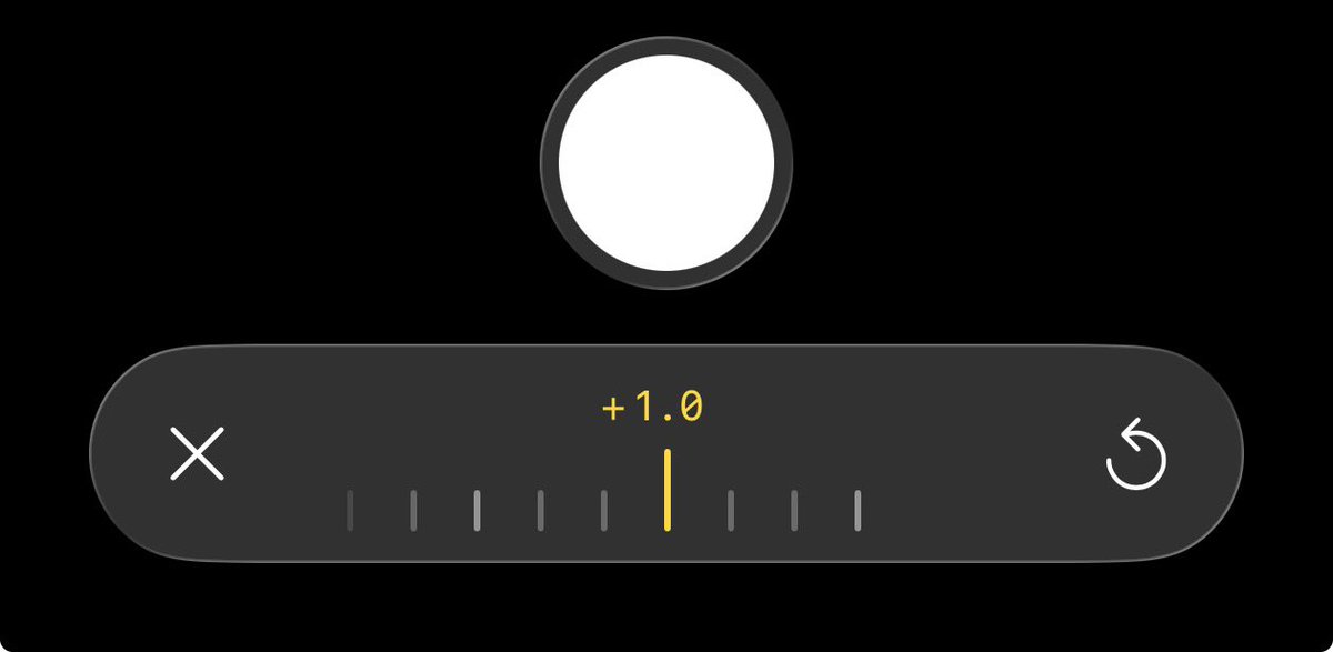 BrightMinho's tweet image. แฟนบอก กล้องเหมือนใส่ฟิลเตอร์
จริงครับ สวยเลย กล้อง iPhone จริงปะเนี่ย

แต่จริง ๆ แค่เพิ่ม “Exposure” ไป +1.0 ครับ
(แล้วแต่แสง)
ภาพจะสว่าง สกินโทนดีมากกกกกก✨ กล้องสด แต่สวย

แนะนำสำหรับคนใช้ iPhone เลย ลองไปปรับใช้ดูครับ
กล้องหน้า iPhone เดี๋ยวนี้นางสวยมากนะ รายละเอียดดี ไม่ปลอม…
