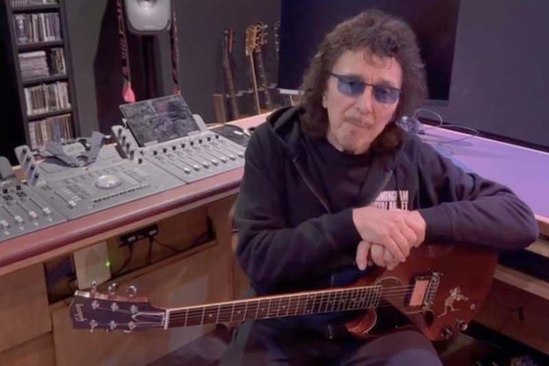 Tony Iommi garante que seu novo álbum solo será lançado em 2026. Assista ao vídeo no link abaixo.
rockbrigade.com.br/tony-iommi-gar…