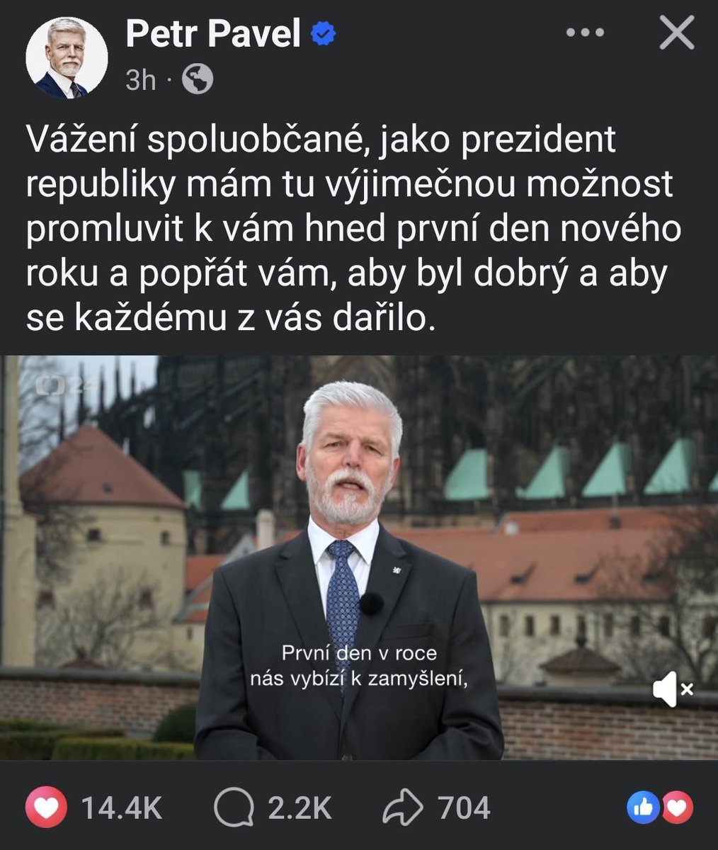 Ro_Kolar2's tweet image. Prezident republiky @prezidentpavel, kterého volily miliony lidí má u nejdůležitějšího projevu roku zhruba třetinu lajků, co získává ne příliš známý, natož mnoha lidmi volený proruský pornoposlanec Rajchl pravidelně u své nebezpečné lživé propagandy. 

Tolik k tomu, jak závažný…