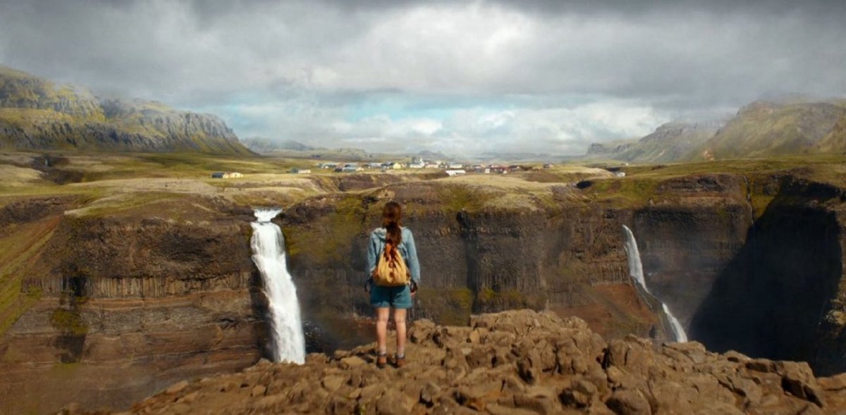 elswraith's tweet image. so el had to grow up all alone and now she has to grow old all alone too. right.