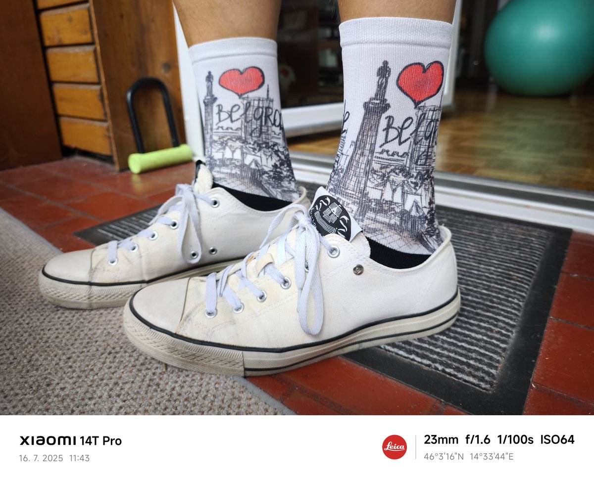 I dont wear Huawei clock so much, since i have Casio. But this is 8.000 km of walking. #walking #fitnes #Belgrade socks