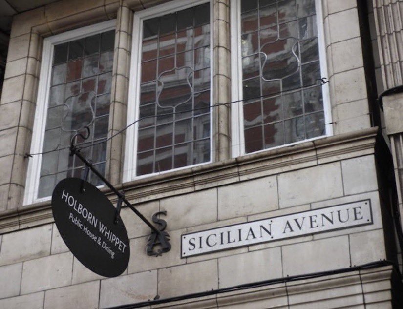 The_East_End's tweet image. I love pointing you towards little known places of interest in London - like this… Sicilian Avenue is a small shopping parade in Bloomsbury and until the 1920s, the colonnades and turrets were made from Italian marble… #London #history