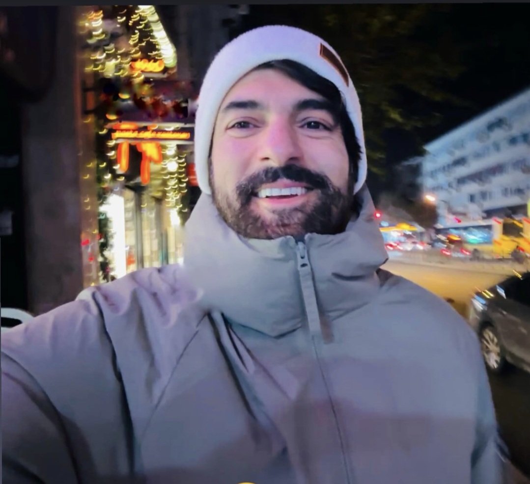 #EnginAkyürek Instagram hesabından yeni bir hikaye paylaştı.🎉❤️

📍IG story| @/enginakyurek