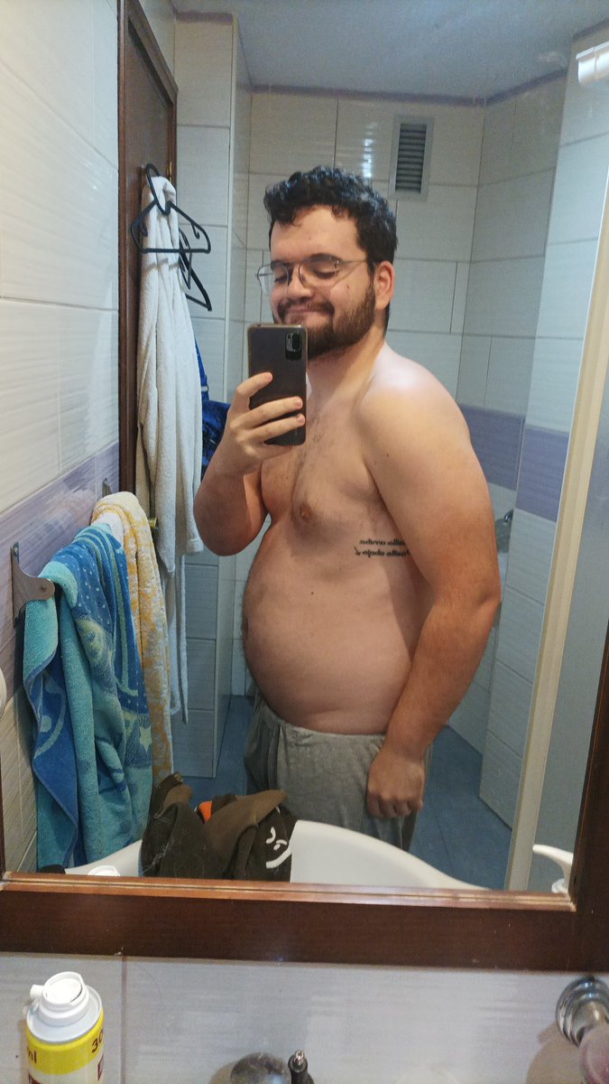 Aaronsit00 tweet media