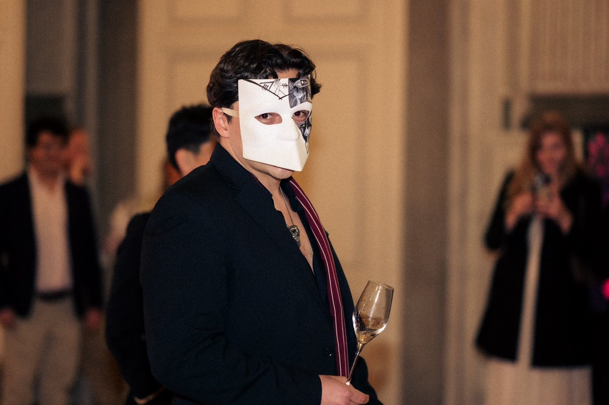 Sinbad the Sailor tweet media