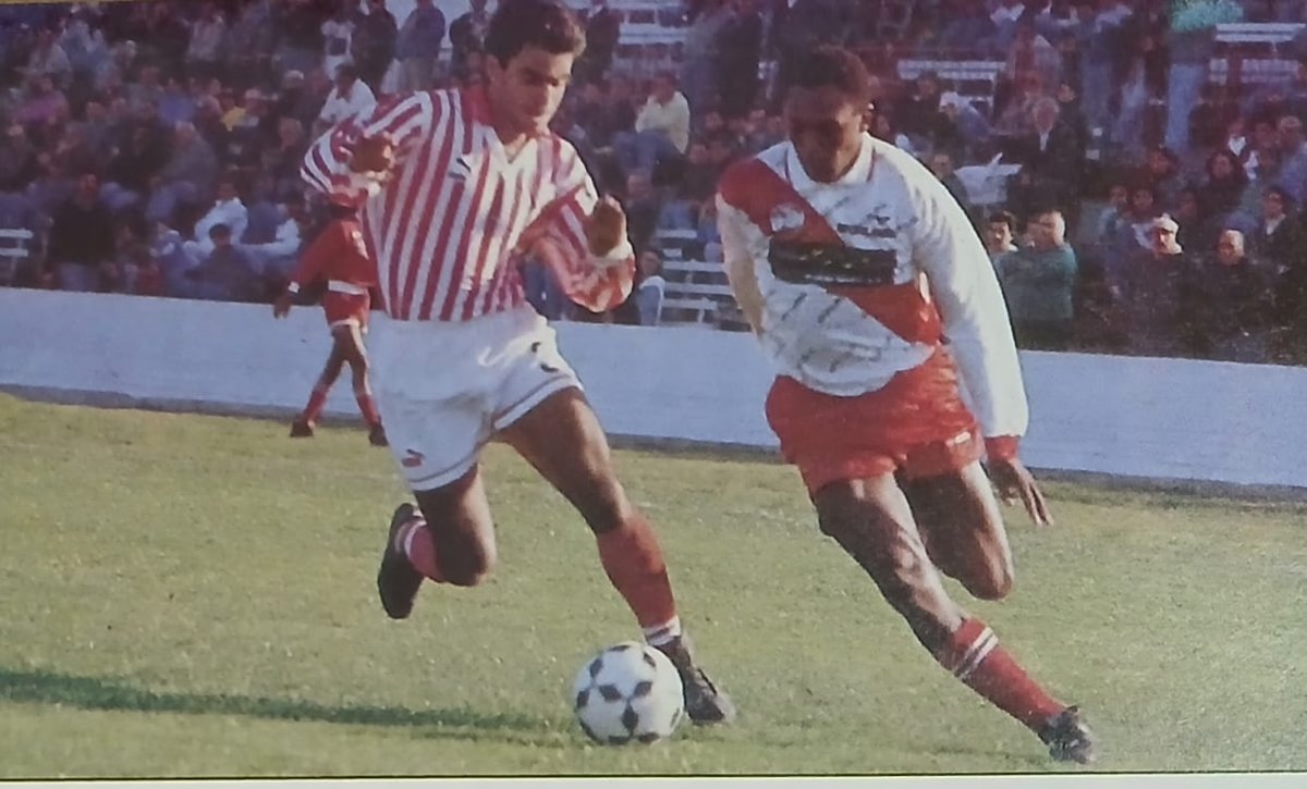 Desde el Departamento de Historia, Estadística y Museo del Club Deportivo Morón, queremos desearle un feliz aniversario a la Comisión Directiva del Club Atlético Los Andes y a todos sus hinchas.

¡¡¡Felices 109 años!!!

#LaHistoriaNosUne

<a href="/clublosandes/">Club Los Andes</a>