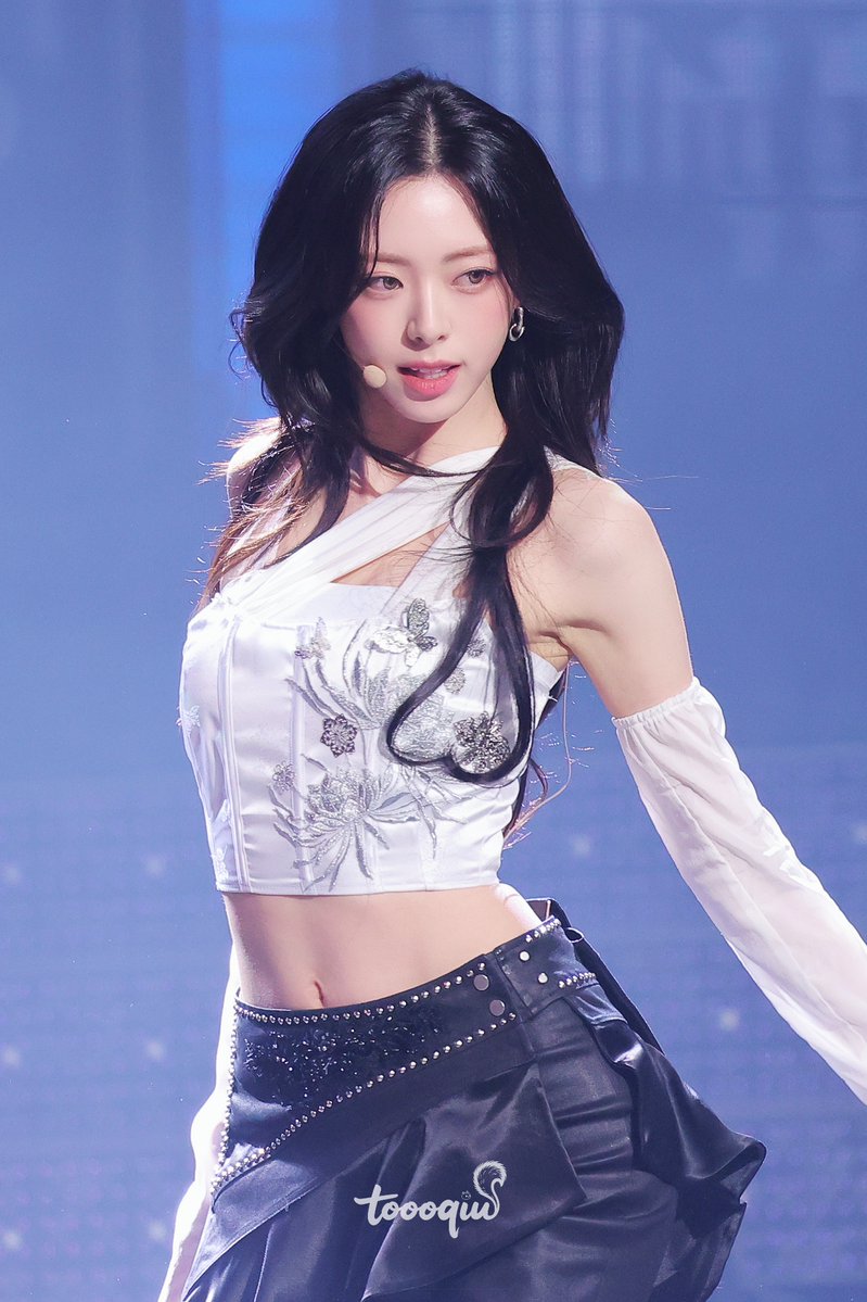 toooqiu's tweet image. 260101

👾

#유나 #있지
#YUNA #ITZY