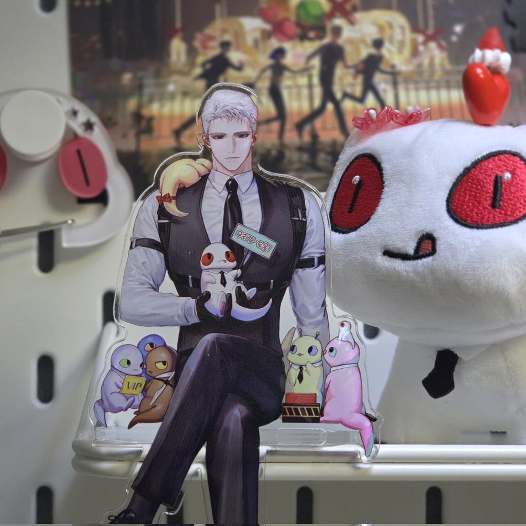 reagan_S2's tweet image. 이자헌 생일 기념 RT추첨 두명!
전에 뽑았던 아크릴스탠드 / 누들스토퍼 각각 하나씩 선물로 드립니다~(선택불가, 랜덤)
*반택무료 발송으로 지점주소가 필요합니다