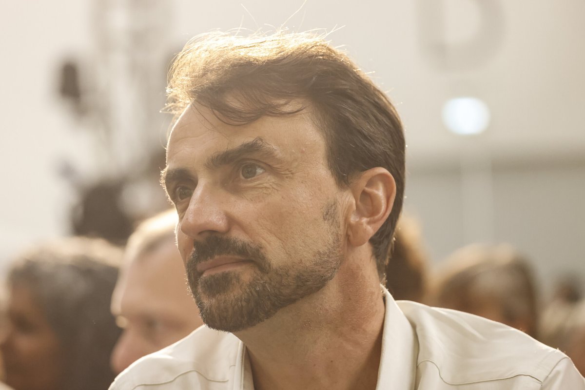 Le Parisien tweet media