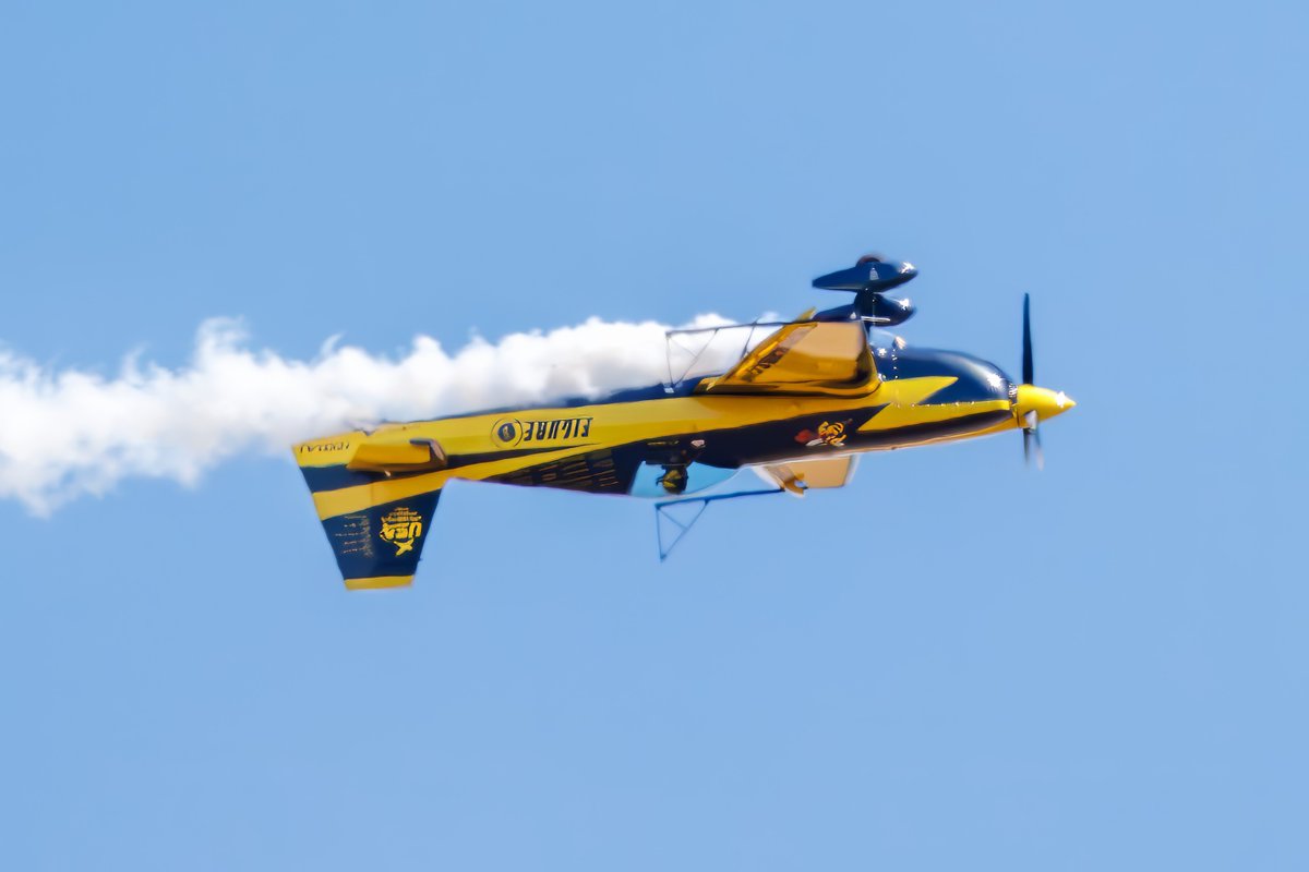 Happy New Year from the #IAC! #aerobatics #newyear
📸-Rahul Pathak
