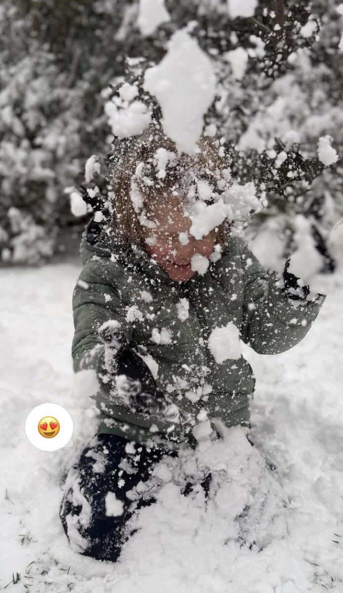 🆕 Kurt Efe curtindo o inverno turco, via IG de Basak. Muito fofo! 🦊❤️🇹🇷💚🇧🇷

#kivanctatlitug #kıvançtatlıtuğ  #kurtefetatlitug #basakdizer #kurtefetatlıtuğ #basakdizertatlitug #kirklareli #kivançtatlitug  #turkey #türkiye #cute #Autumn