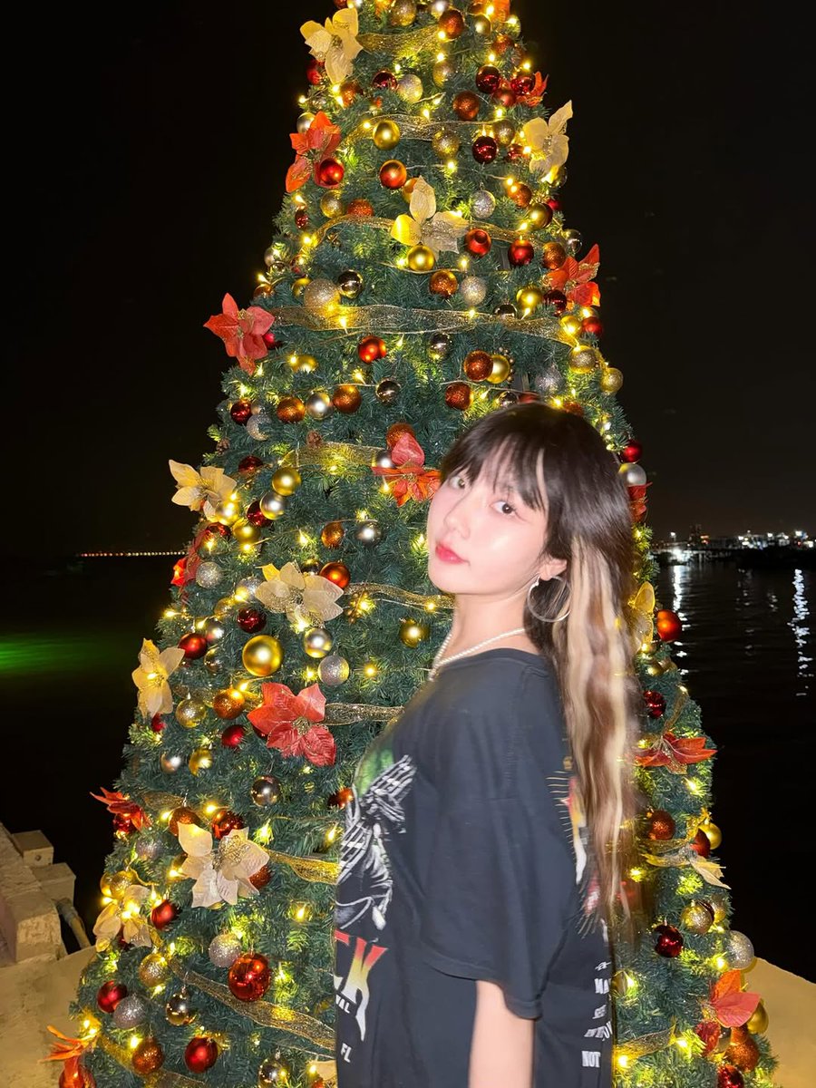 [📸] 010126 RJING's Instagram Post Update

𓈒 🦋◞ "ปลาตัวใหญ่มากเลยค่ะ แขนแทบหักเลยค่ะ"

#RJING_Jeeranan #RJING
#อาจิง #อาจิงจีรนันท์