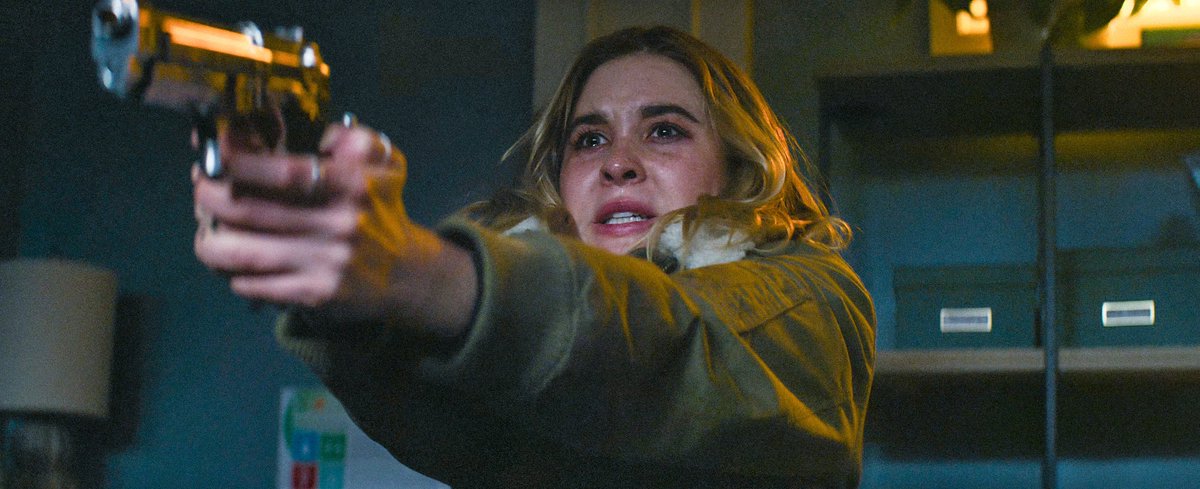 Scream_News_'s tweet photo. "SCREAM 7" releases next month! 🔪🩸

Only in theaters February 27th.

#Scream5  #Scream6  #ghostface  #Scream7 #ScreamVII #ScreamVI #screammovie https://t.co/evmw83pDYV