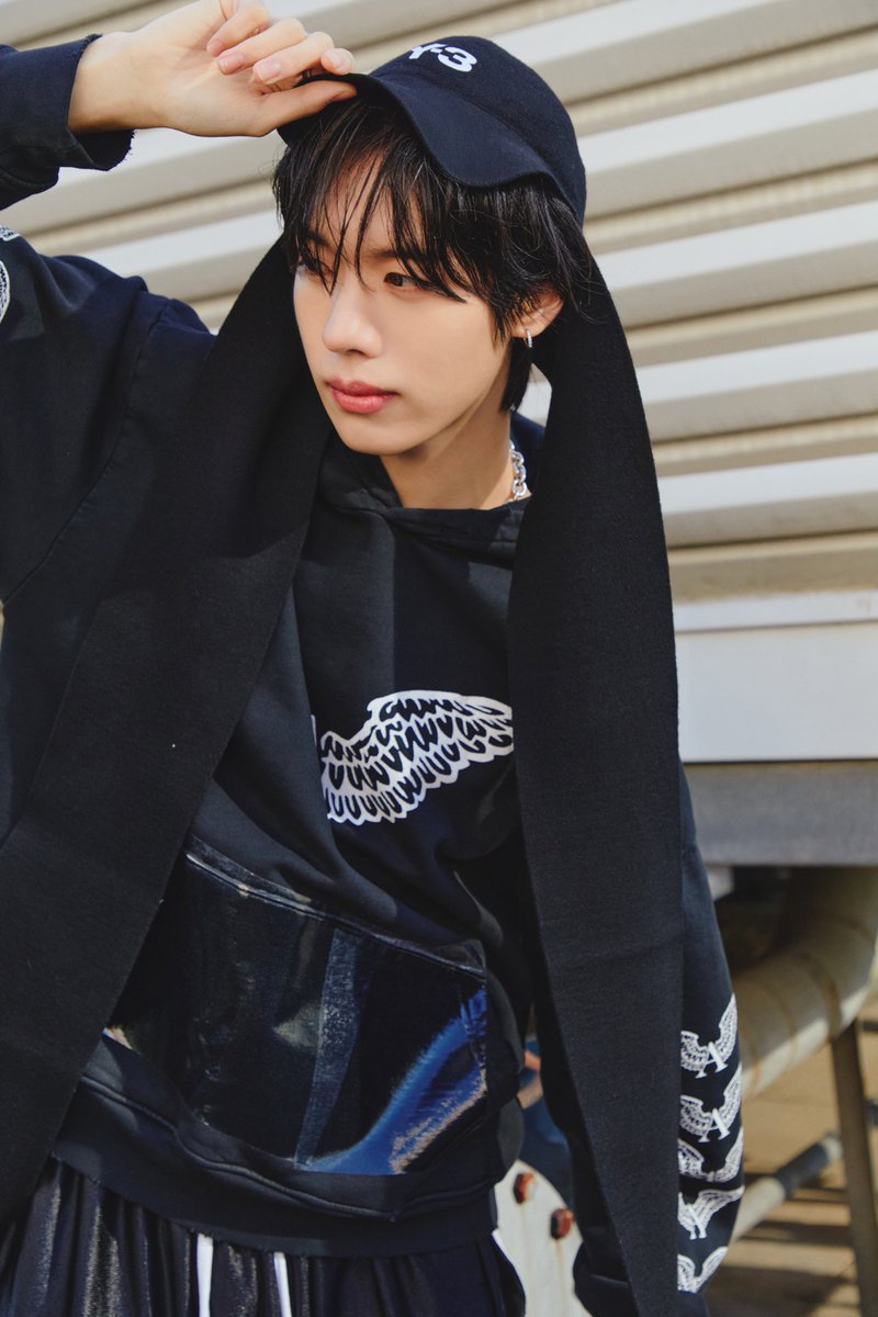 idntt_cosmo's tweet image. idntt &amp;lt;yesweare&amp;gt;
Concept Photo Street Boy B ver.

id4 choitaein

2026.01.05 6PM KST

#idntt #아이덴티티 #アイデンティティ
#unevermet
#최태인 #choitaein