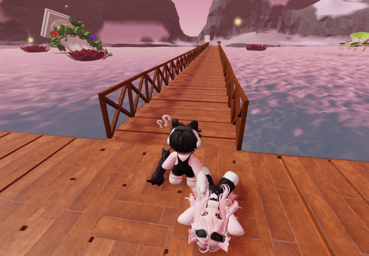 auerrods's tweet image. Going to 2026 with my sobat lama gw since 2020 yang lalu kembali banyak ngobrol lagi karna rosblok!! Thank you for being my bestfriend since day 1 yh 🥺🦍 semoga banyak hal-hal baik yang datang sama kita di tahun depan. SHOOO GRATEFUL TO HAVE YOU STILL. Happy new year! 😋