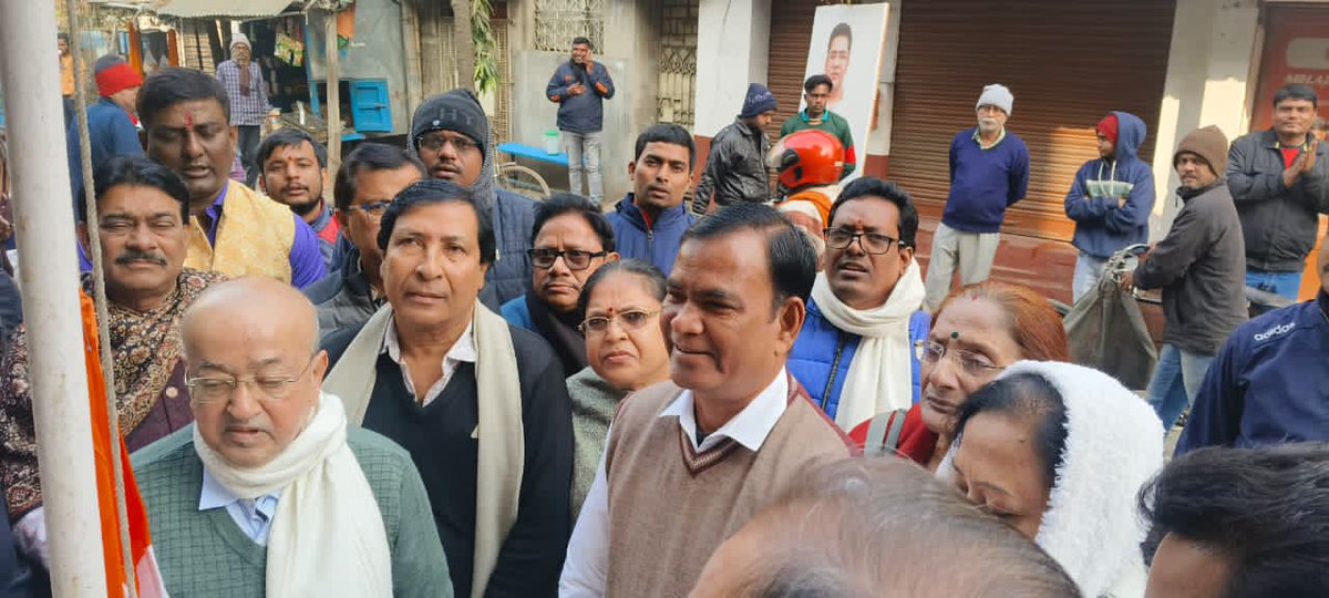 DebuTuduTMC's tweet image. On this day,AITC was founded by Hon'ble Smt #Mamata #Banerjee on 1st January in 1998. The 28th TMC Foundation Day,our Senior leader and district President  Shri #Rabindranath #Chatterjee hoisted the party flag at the party office in Purba Bardhaman today.