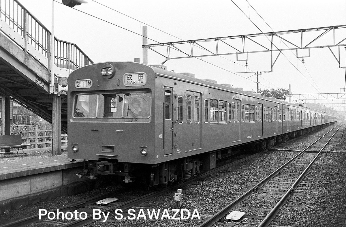 モデル８ tweet media