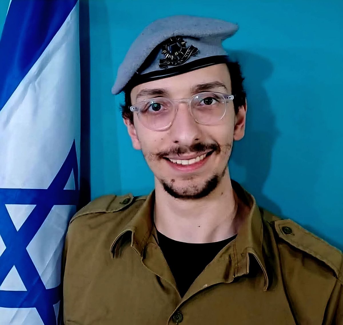 SuppressedNws1's tweet image. ⚡️🇮🇱JUST IN:

lsraeli soldier Ari Goldberg took his own life for the new year, becoming the first Israeli soldier to do so in 2026.

Ari was from Virginia, USA, he moved to lsrael only in 2022.

He took his life after what he did in Gaza because he “couldn’t bear it”.