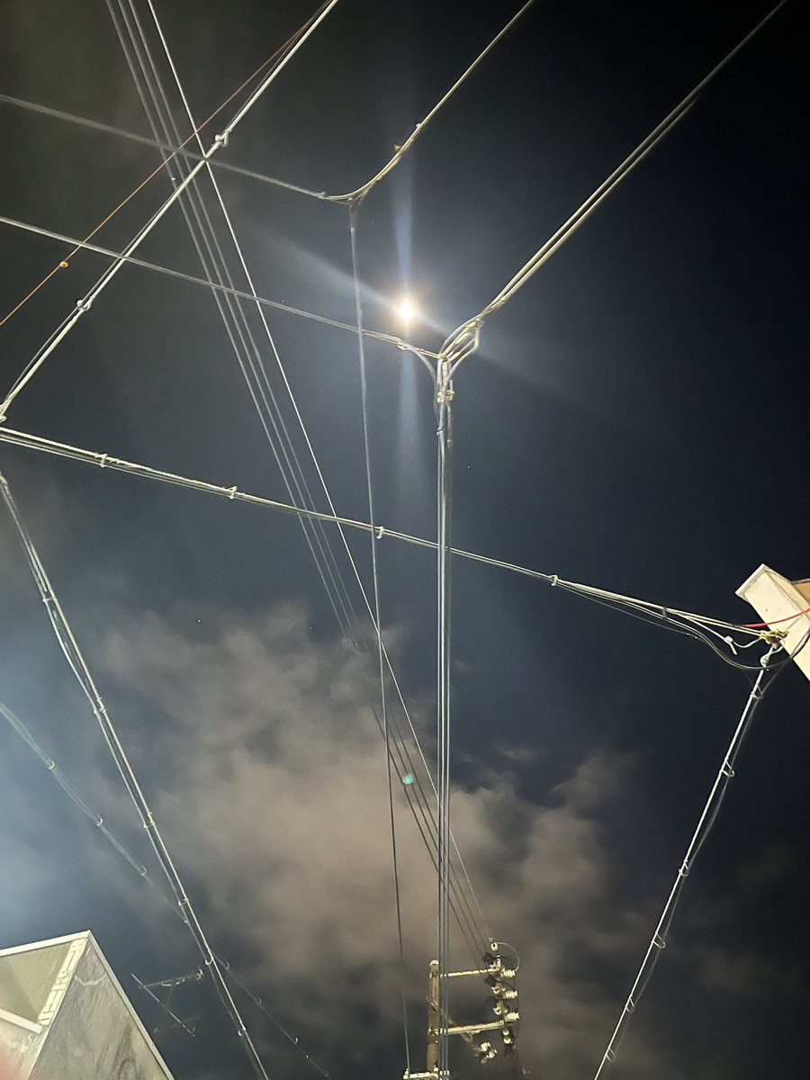 去年は、色々と変わったことが多かったけどなんとか、駆け抜けれたかな

今年は、色んな物事を形づくる年にしたいなまだまだやりたいこといっぱいだ
後悔のないように、、、

楽しく過ごすぞっと
あけましておめでとう‼️
今年もよろしくおねがいします‼️