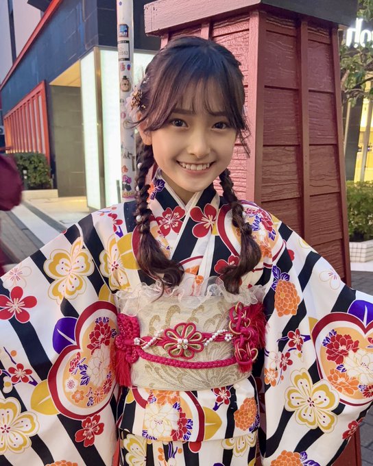 津久井有咲のTwitter画像17