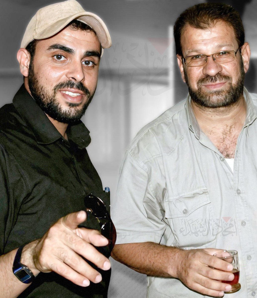 ahmadibraa123's tweet photo. الشهيد القائد حذيفة الكحلوت "ابو عبيدة" برفقة قائد لواء رفح ابو انس شبانة رحمهم الله https://t.co/IOddFgJ5Er