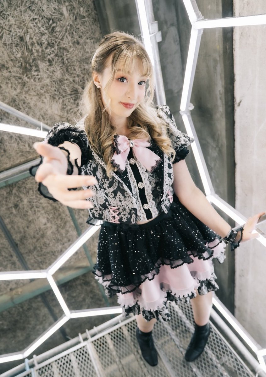 新メンバー公開】 🩷イジー（@izzy_rb0703） 🩷ピンク担当