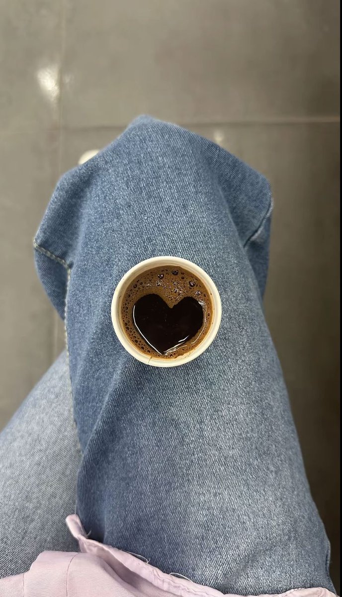 ᅠ ᅠ (@coffeeebreaak) on Twitter photo 