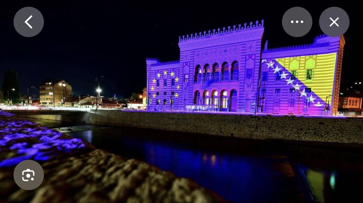 ahms2's tweet image. Sretna nova godina, Happy New Year, Bonne année, Gelukkig nieuwjaar, Tenha um bom ano❤️❤️❤️