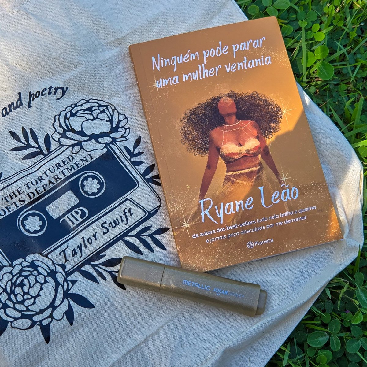 Clara Pamponet tweet media