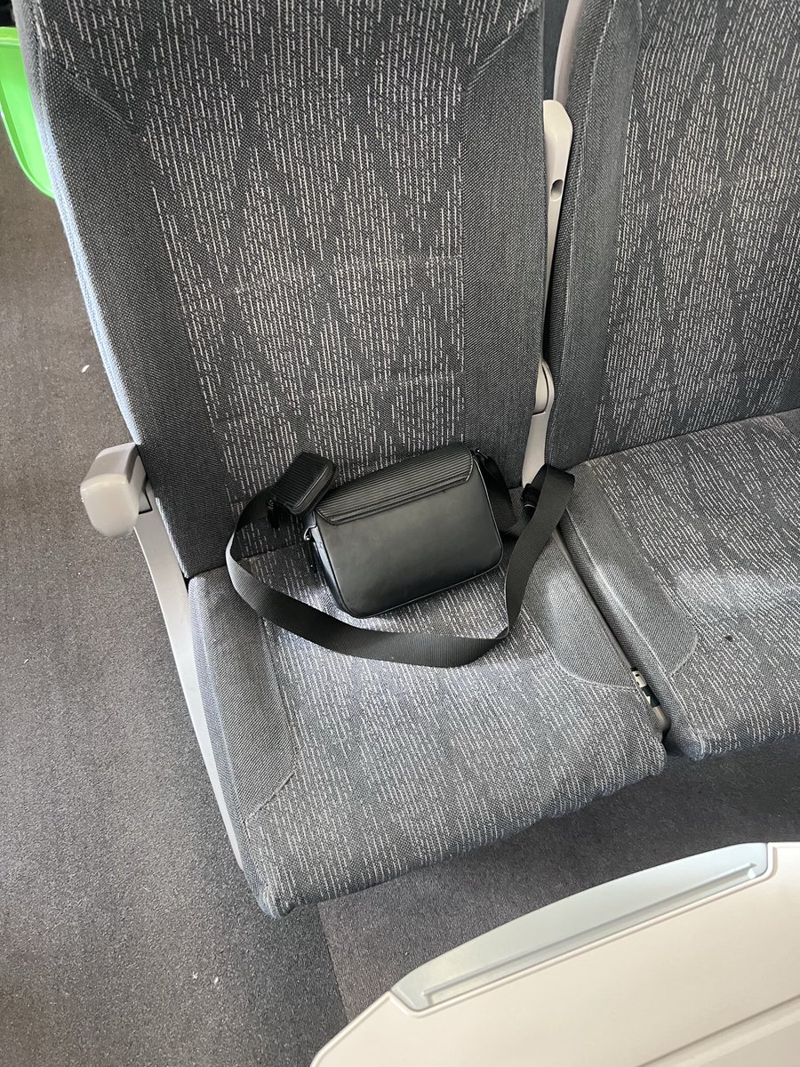 Professor Julia Lockheart tweet media