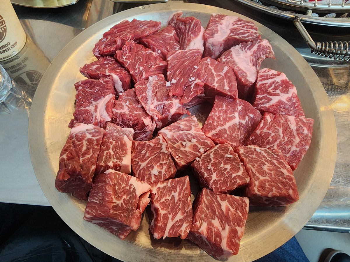 다들 새해 잘보내세요~~