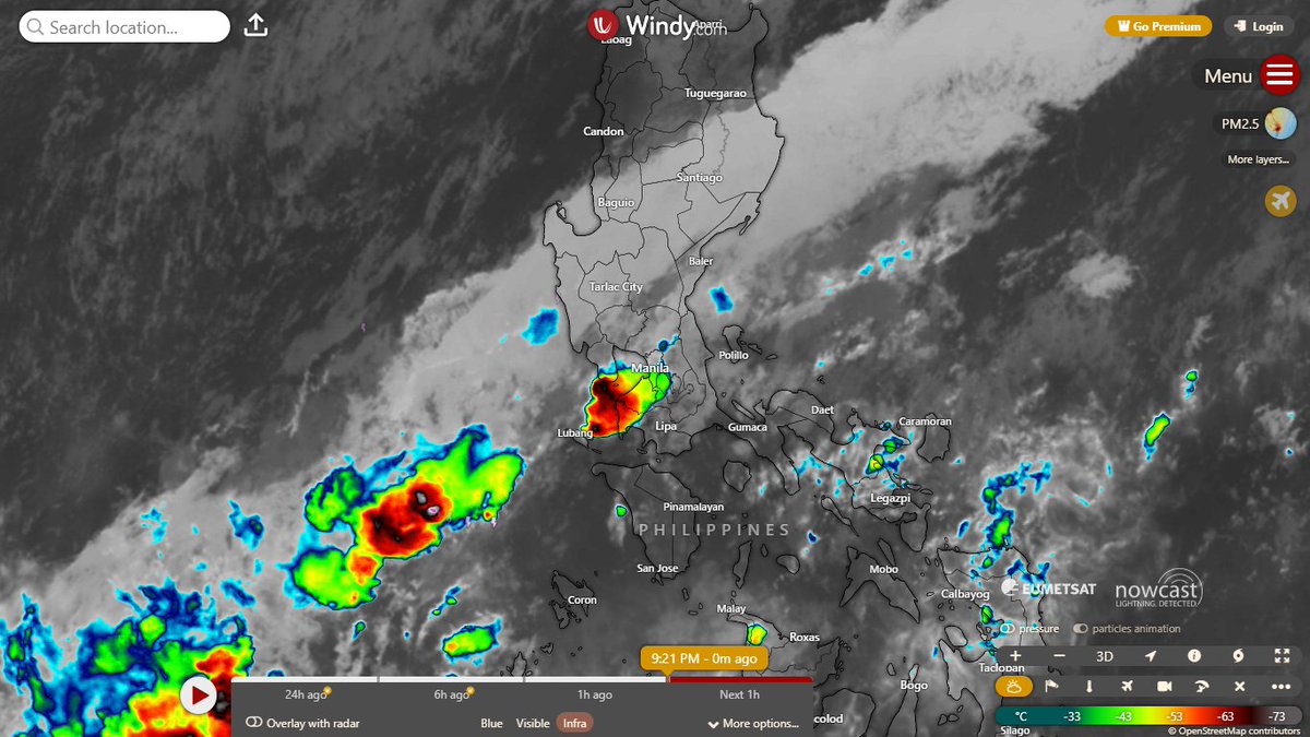 keeeeeeevs's tweet photo. #Thunderstorm na kaakibat ng #shearline ang nagpapaulan sa Kamaynilaan ngayong gabi.
Ingat po! https://t.co/wQUUtLdVF1