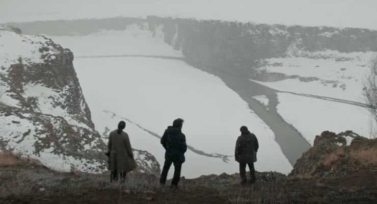 Nuri Bilge Ceylan filmlerinde kar ❄️

• Kış Uykusu / 2014
• Uzak / 2002
• İklimler / 2006
• Kuru Otlar Üstüne / 2023