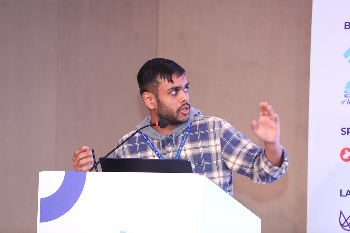 imaachman's tweet photo. I spoke at @FlutterconWorld! It was exhilarating to get on stage for the first time, and oh so satisfying. https://t.co/OEIQzM9tpL