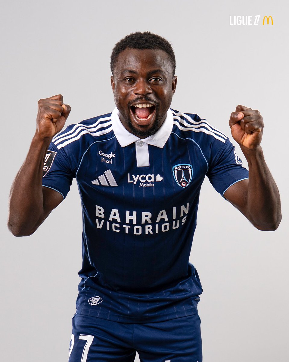 Ligue1_ENG's tweet image. Happy New Year 🎆

Celebrating the start of the New Year with a special Moses Simon giveaway!

- Like and RT this post
- Follow @Ligue1_ENG
- Reply “SIMON”

The winner will be announced on Thursday, 8 January. Good luck!