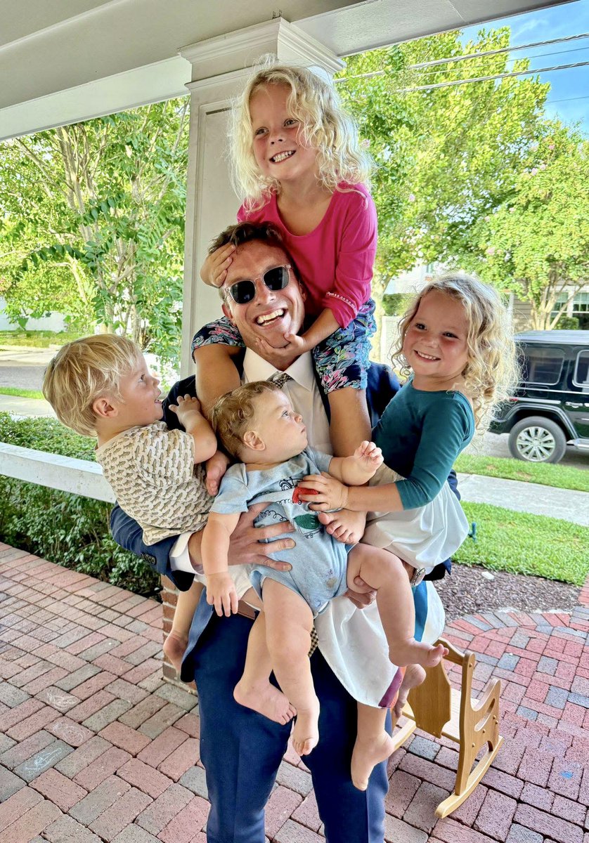 bennyjohnson's tweet image. Entering the New Year as a rich man. 

In 2026, this is wealth.