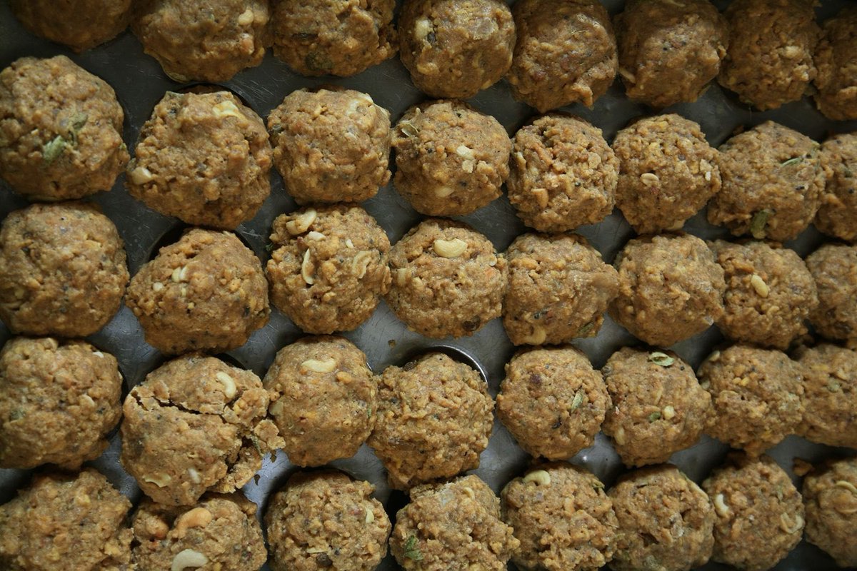 TTDevasthanams's tweet photo. Record-high Srivari Laddu prasadam sales marked 2025, with a 10% increase over 2024. A highest-ever single-day sale of 5.13 lakh laddus was recorded on December 27. Devotees expressed satisfaction with improved taste and quality.

#ttd #tirumala #srivariladdu #prasadam https://t.co/78bODoqlBo