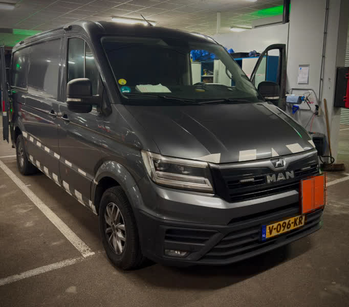 Illegaal vuurwerk van 100 kilo aangetroffen bij 19-jarige