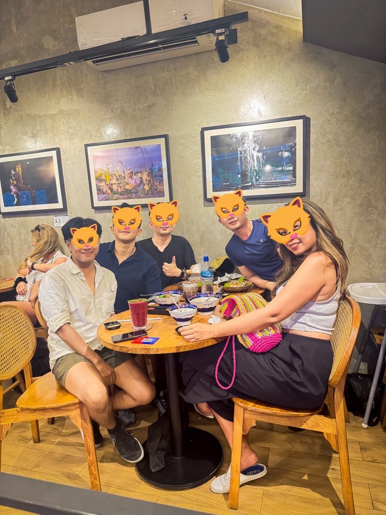 robinism's tweet image. 1/365. Spent the whole day with them to start the year—full of joy. Hope this year gives us everything we’ve been wishing for.