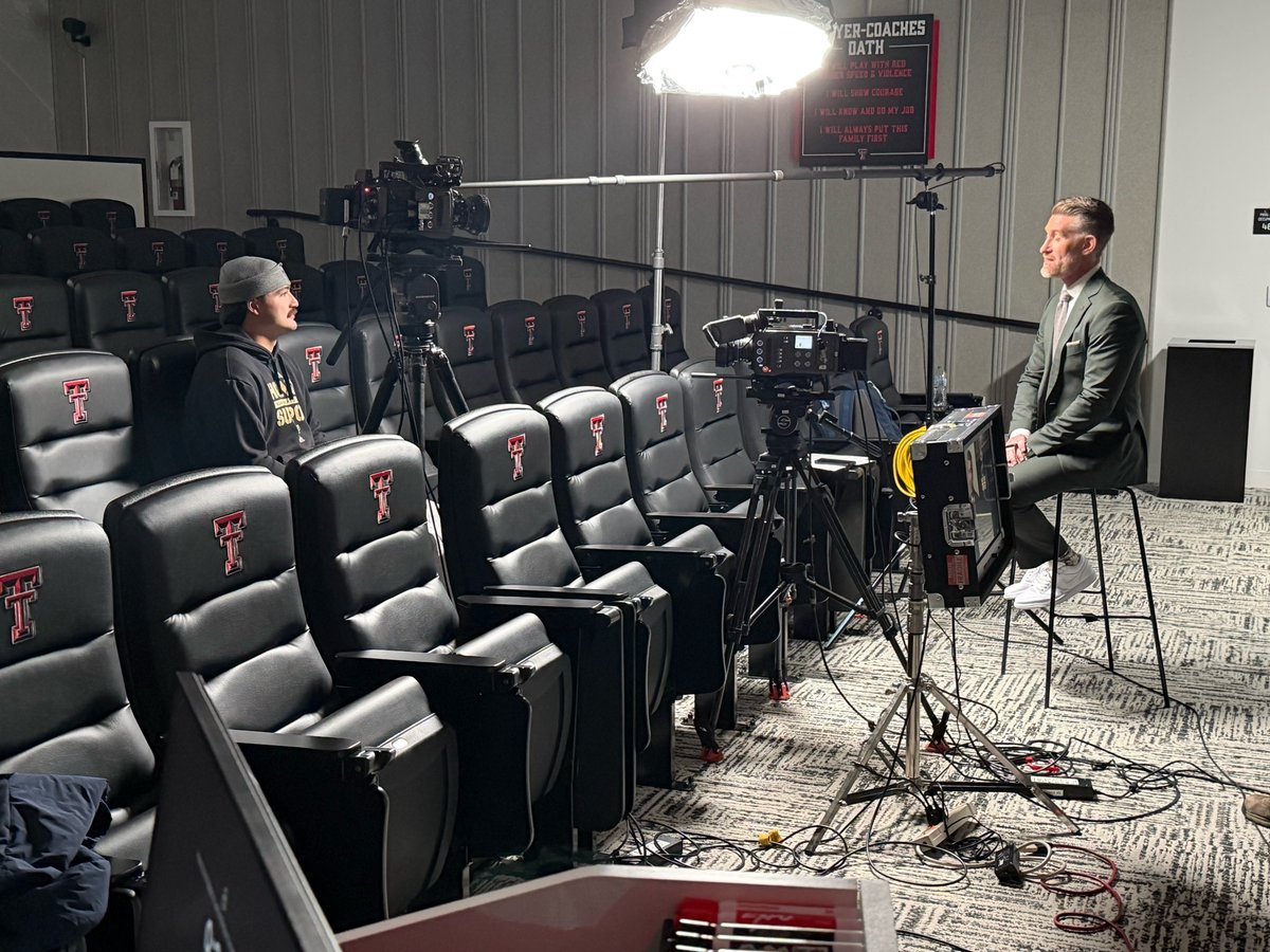 Marty Smith tweet media