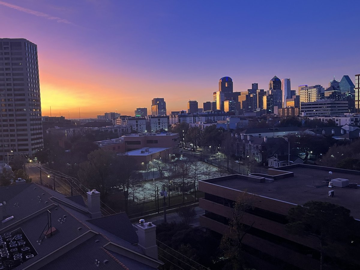 Larry Collins tweet media