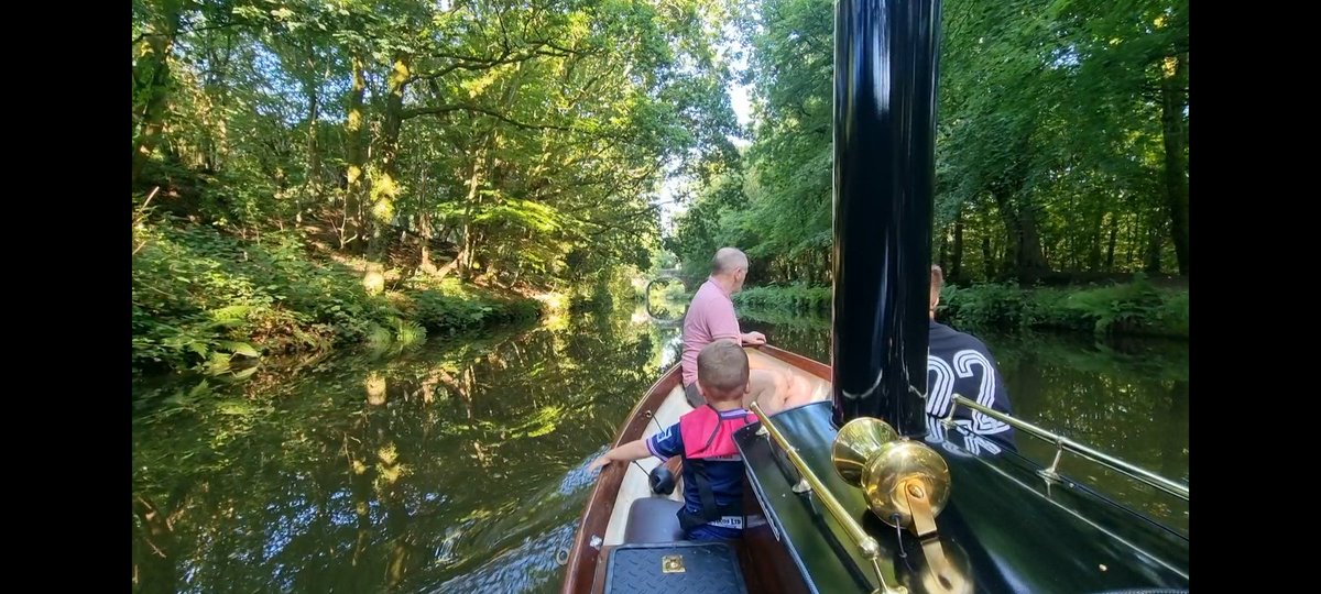 I'm really looking forward to some summer boating with friends on Nessie this year, cant wait! Hopefully, it will be a lot more than I had time to in 2025!