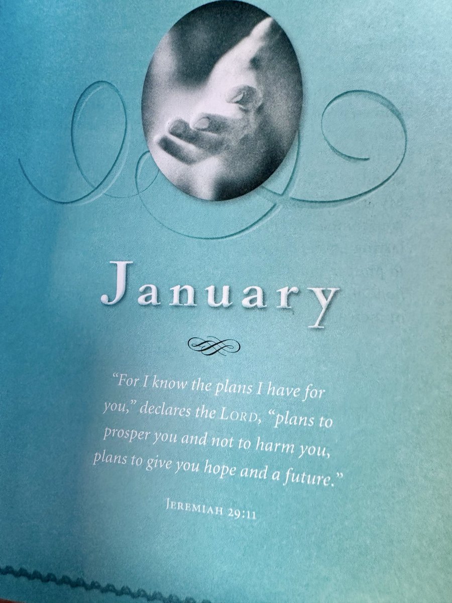 CognizantView's tweet photo. Happy New Year friends! #Blessing #Numbers6:22-26 https://t.co/NxN6jAfWD6