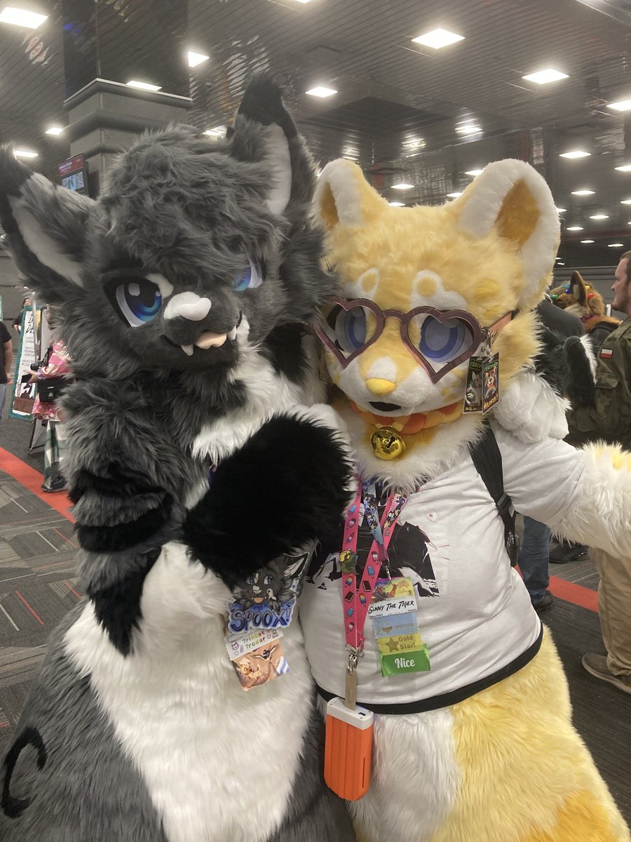 River Studios (dm me for com) tweet media