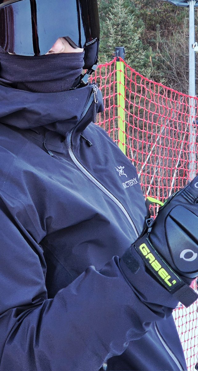 enhypenweverse's tweet image. [ #성훈’s Post ] 260101

#SUNGHOON: Happy New Year, ENGENEs~~❤️

@ENHYPEN_members @ENHYPEN #ENHYPEN #엔하이픈