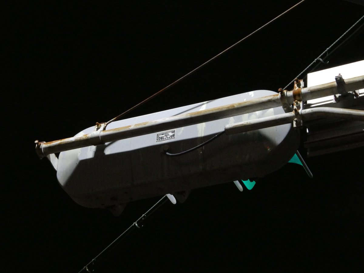 [現存報告1]名古屋市内
・名東-262 / 本郷駅東 (レンズ換装の樹脂)
・天白-30 / 下原 (旧レンズ弁当箱)
・千種380 / 打越南 (通常庇の樹脂歩灯)
・千種380 / 打越南 (偽2本アームに設置された樹脂灯器)